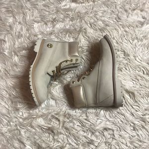 Women’s Beige Timberland Boots